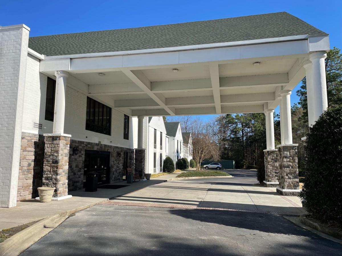 Comfort Inn Pinehurst - Southern Pines Exterior photo