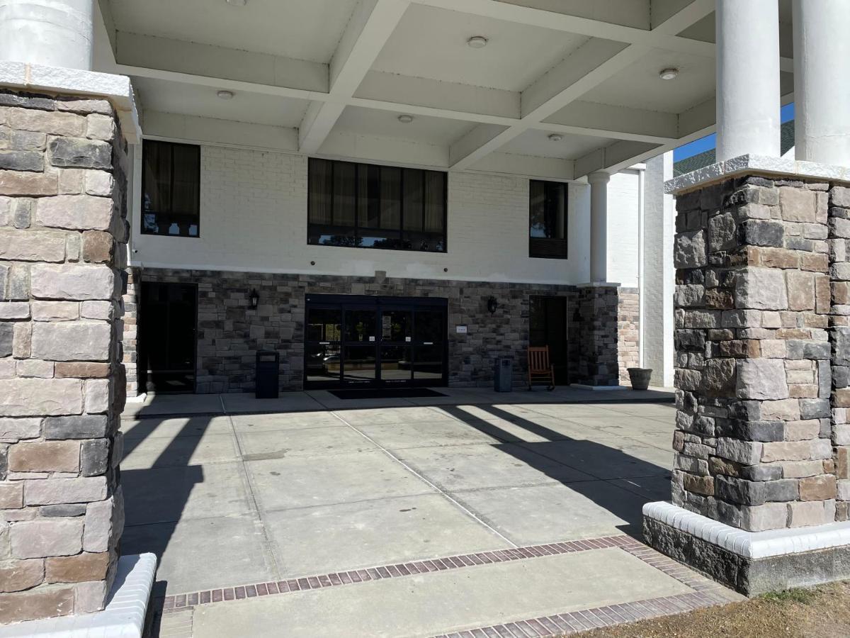 Comfort Inn Pinehurst - Southern Pines Exterior photo