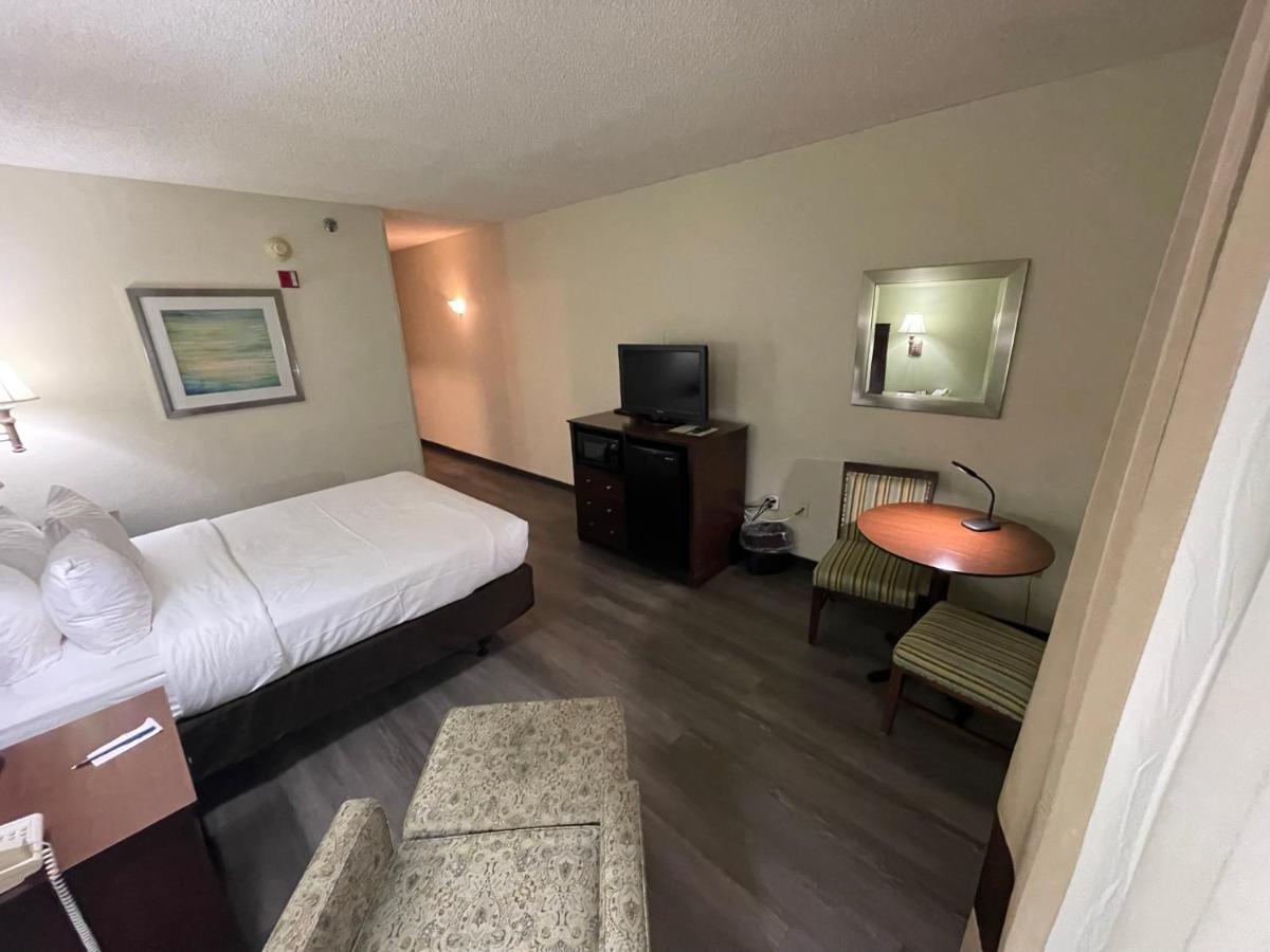 Comfort Inn Pinehurst - Southern Pines Exterior photo